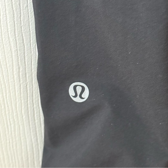 Lululemon Athletica Lightweight Foldover-Waist Joggers in Black - Picture 4 of 5